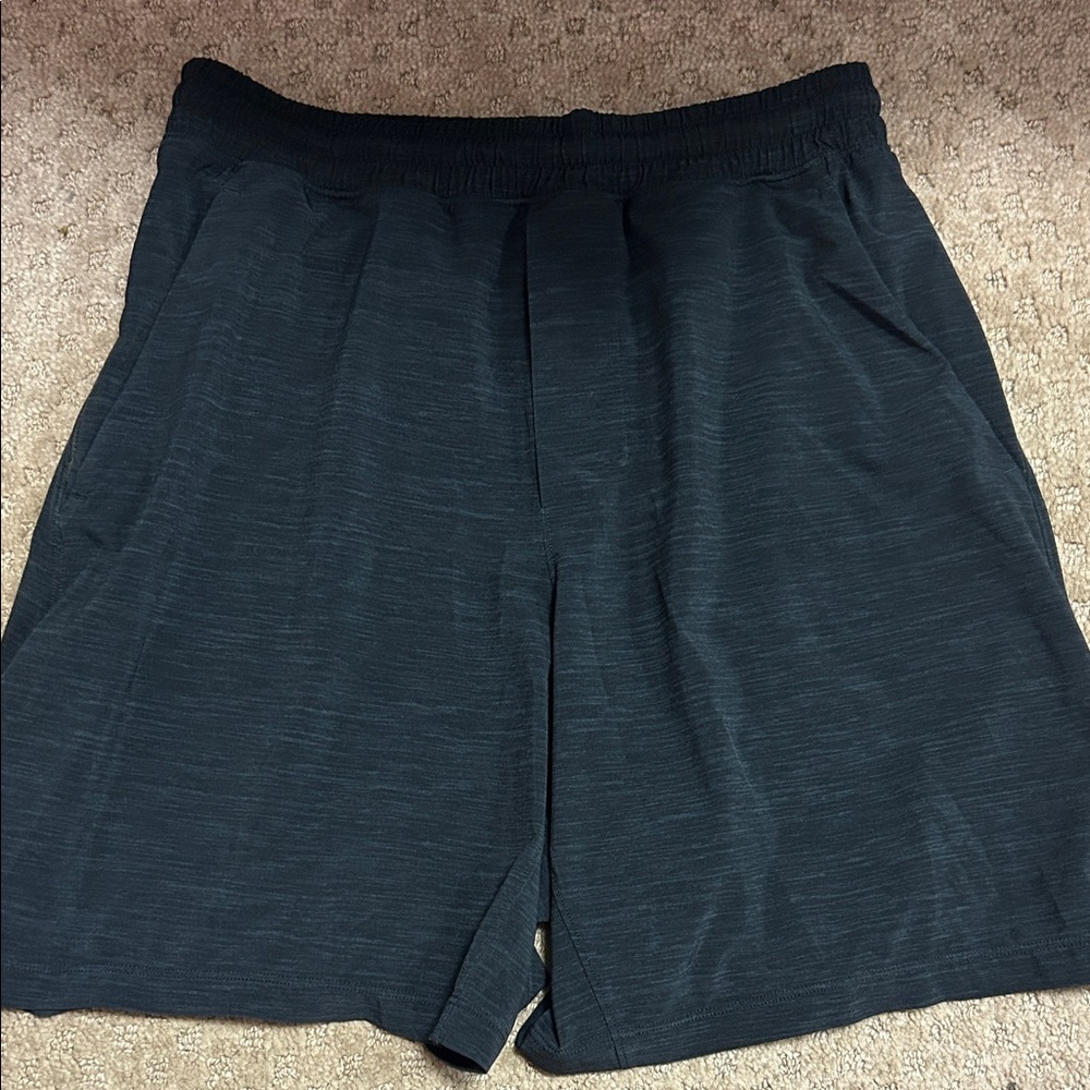 Men’s lululemon shorts